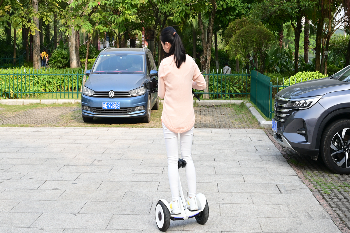 智能平衡车 原理_小米九号平衡车 动态稳定原理 便携性分析