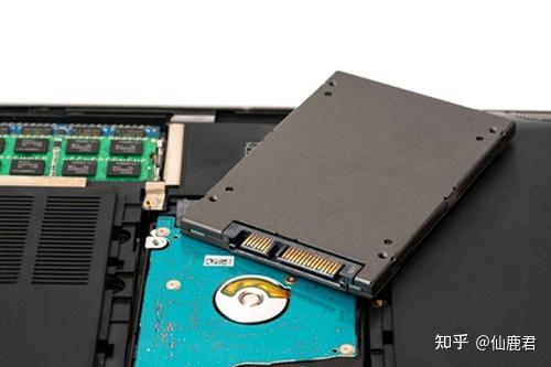 硬盘中有多张盘片_固态硬盘类型区别_固态硬盘选购攻略