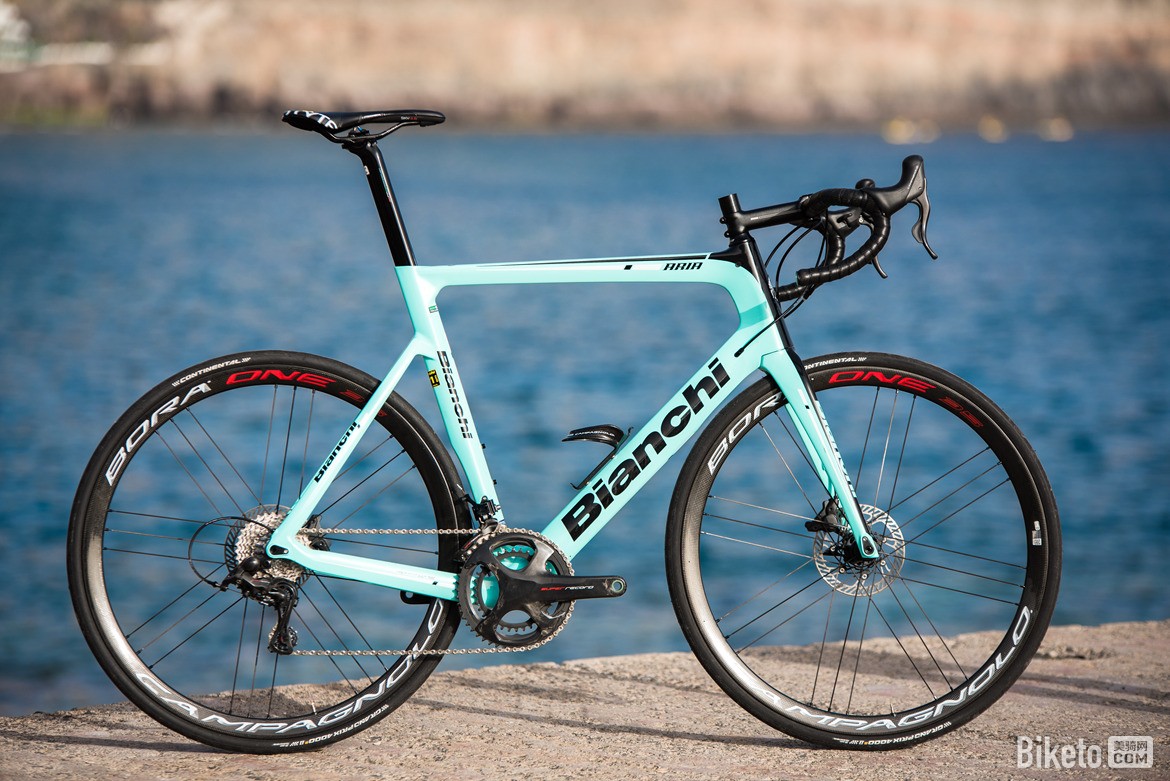 星空体育官方网站 “最佳公路碟刹”再升级  Campagnolo 12速碟刹套件