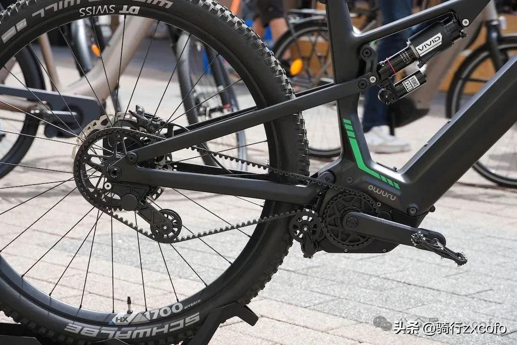 山地自行车32寸车轮趋势_电动自行车电机扭矩提升_捷安特spinner前叉