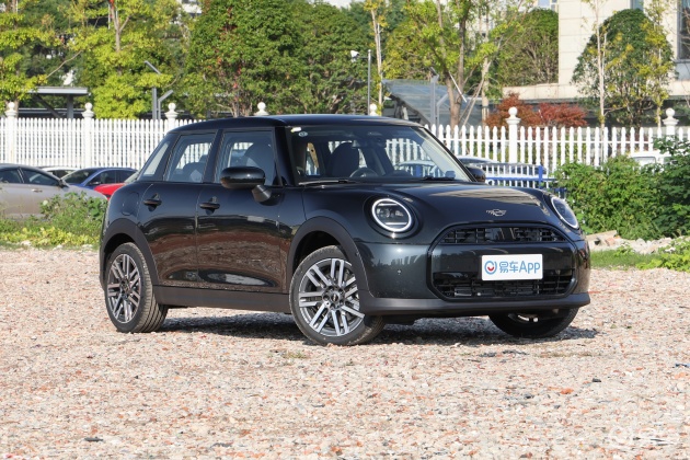 Mavic Mini 新手教程 _mavic air 新手模式_ Mavic Mini 飞行操作指南 