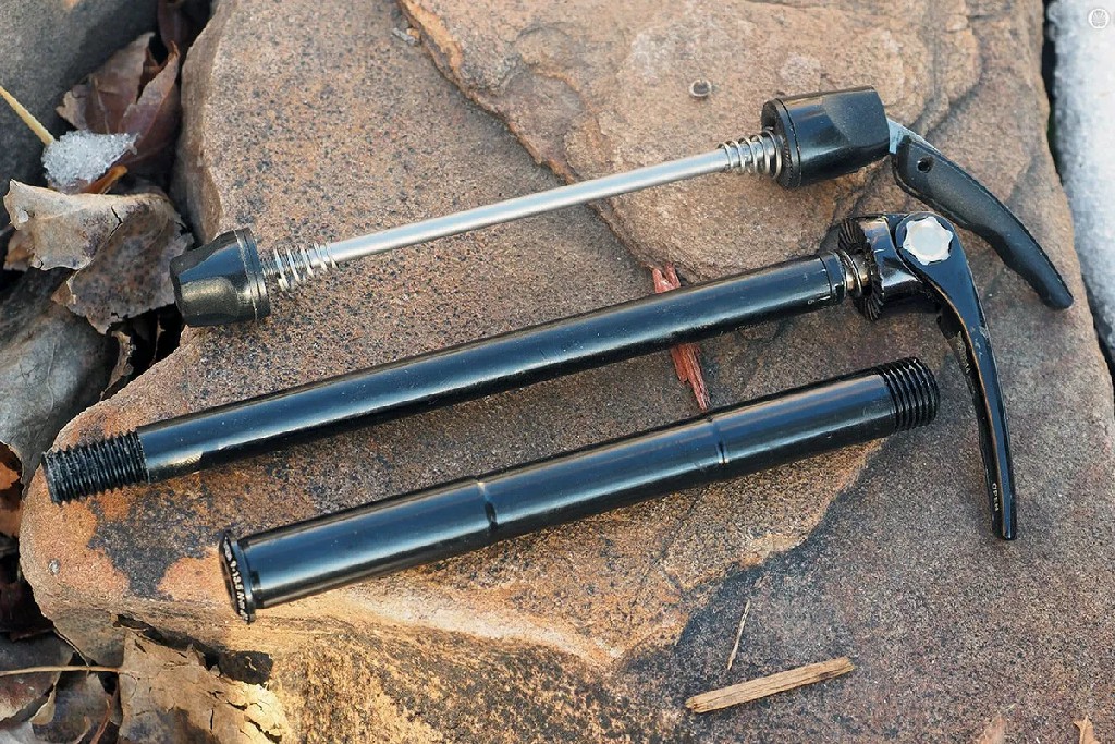 自行车核心部件术语_山地车塔基怎么拆下_自行车车架材质与结构详解