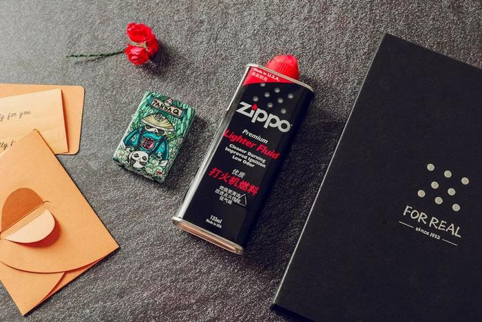 zippo有收藏价值吗_Zippo打火机 东来也 国潮设计_Zippo打火机 历史传承 精密机械