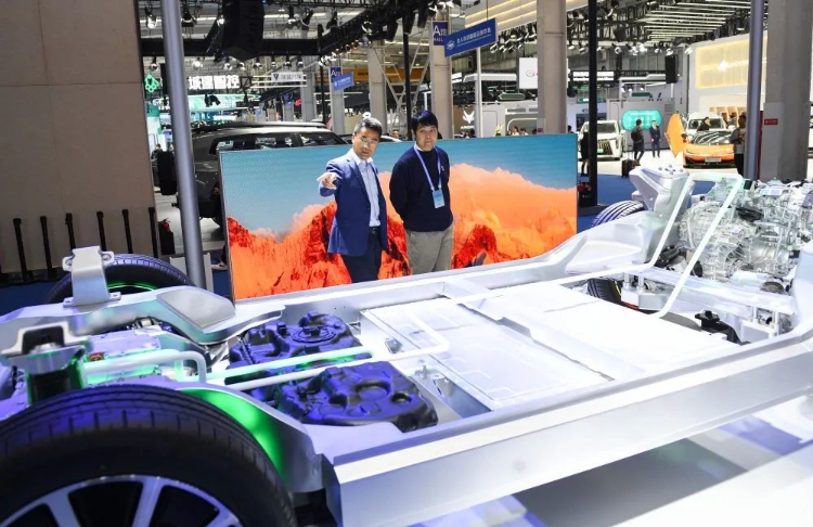 智能网联汽车全球十大发展突破_智能车联网_2024世界智能网联汽车大会