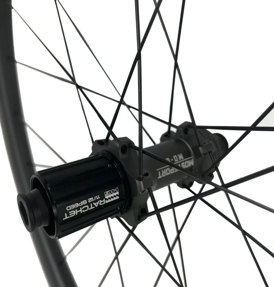 自行车车架材质类型_山地车塔基怎么拆下_自行车零部件组成