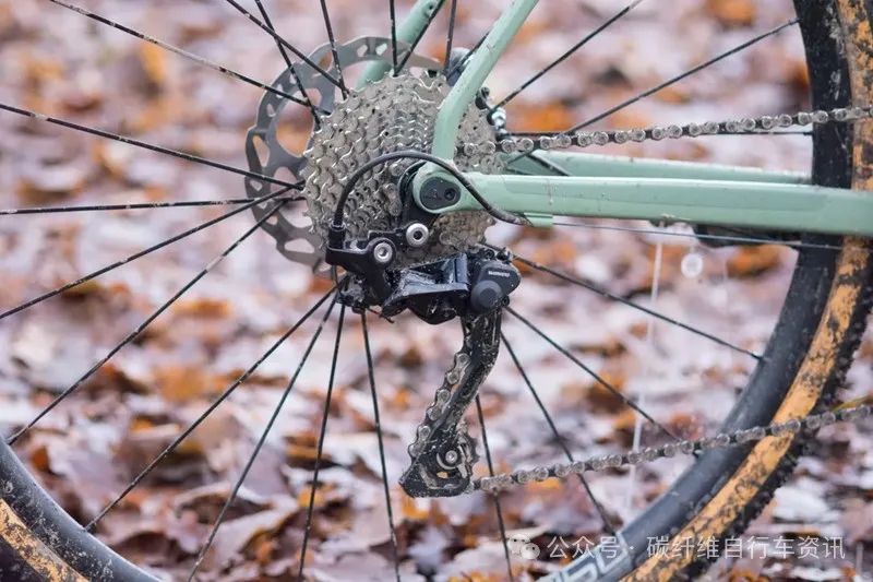 自行车车架材质类型_自行车零部件组成_山地车塔基怎么拆下
