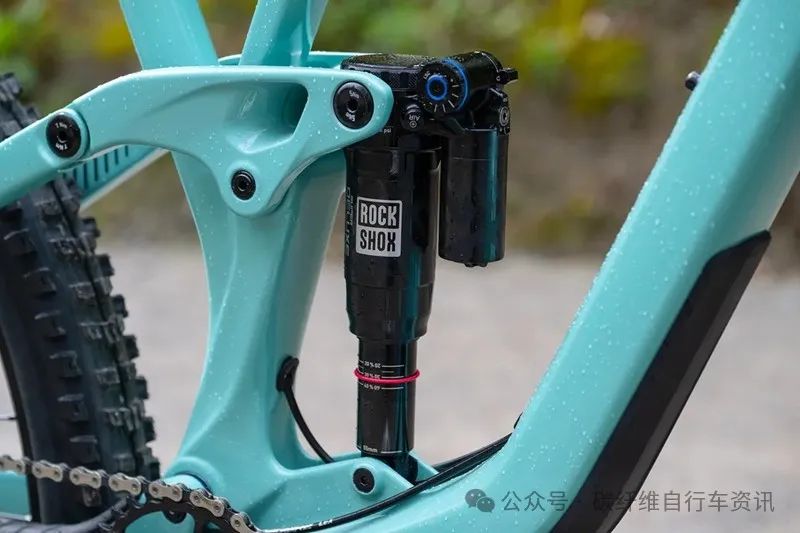 自行车车架材质类型_自行车零部件组成_山地车塔基怎么拆下