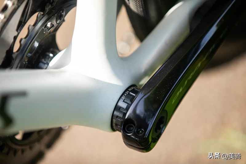 职业车赛古董级装备_Specialized Turbo Cotton棉线胎历史_cannondale supersix