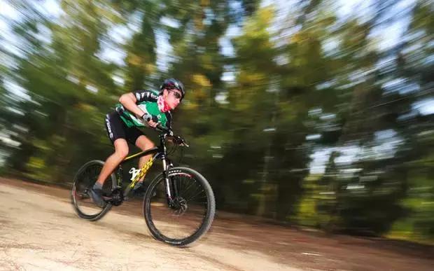 自行车刹车常识_山地车v刹装置_正确刹车技巧