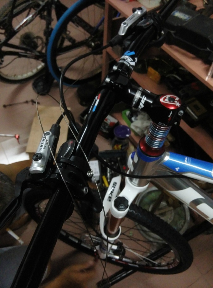 弹簧前叉拆装_自行车零件选购_DIY自行车组装教程