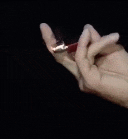 zippo人网站_ZIPPO打火机历史故事_ZIPPO电影中出现频率