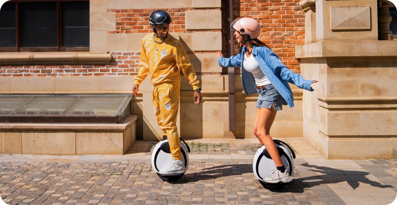 暗网下载 乐行天下“小圆仔”全球上线，开启智能出行新篇